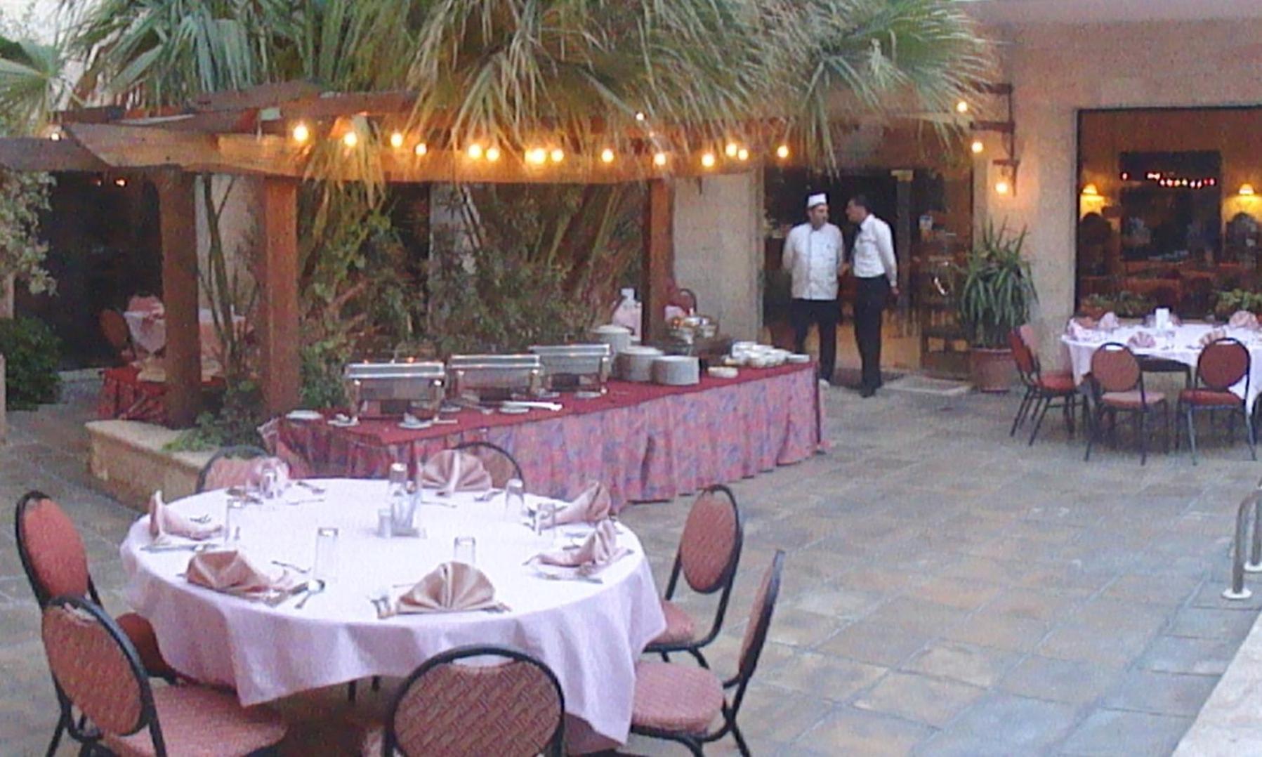 Petra Palace Hotel Wadi Musa Exterior photo